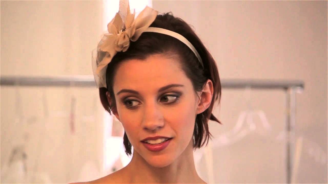 Bridal Headpiece Styles : Bridal Wear