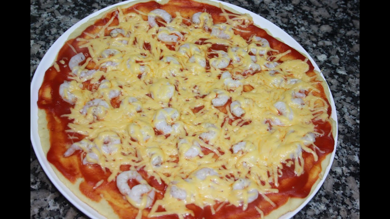 بيتزا بالكروفيت   pizza au crevette recette