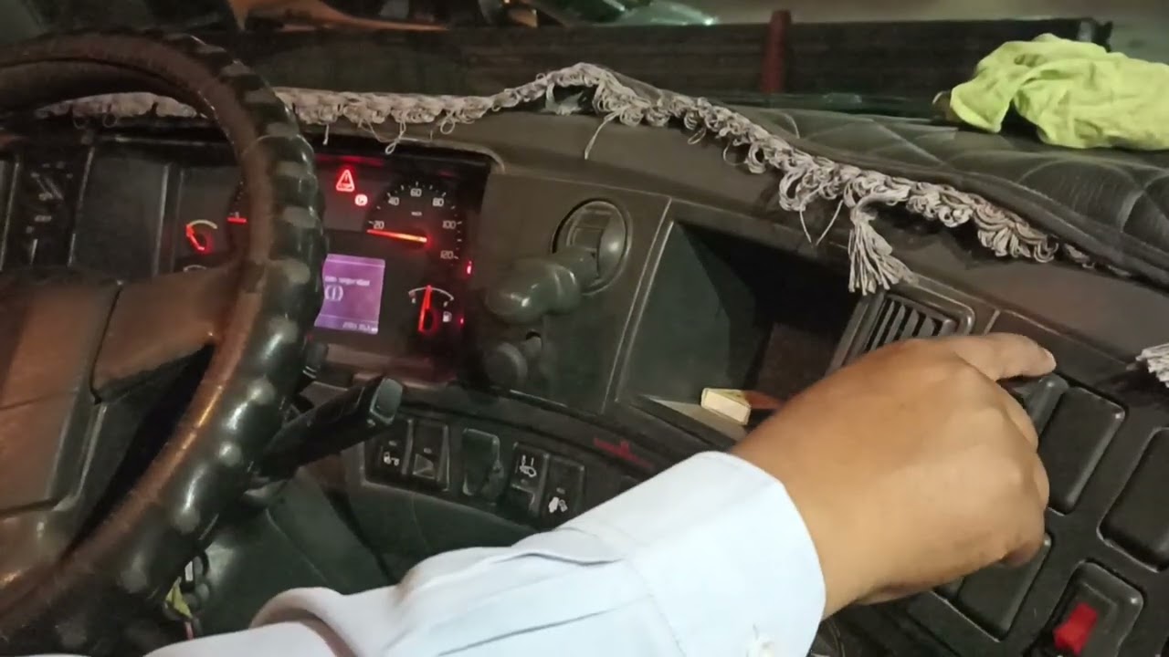 RECONOCIMIENTO DE VOLQUETE VOLVO FM 440