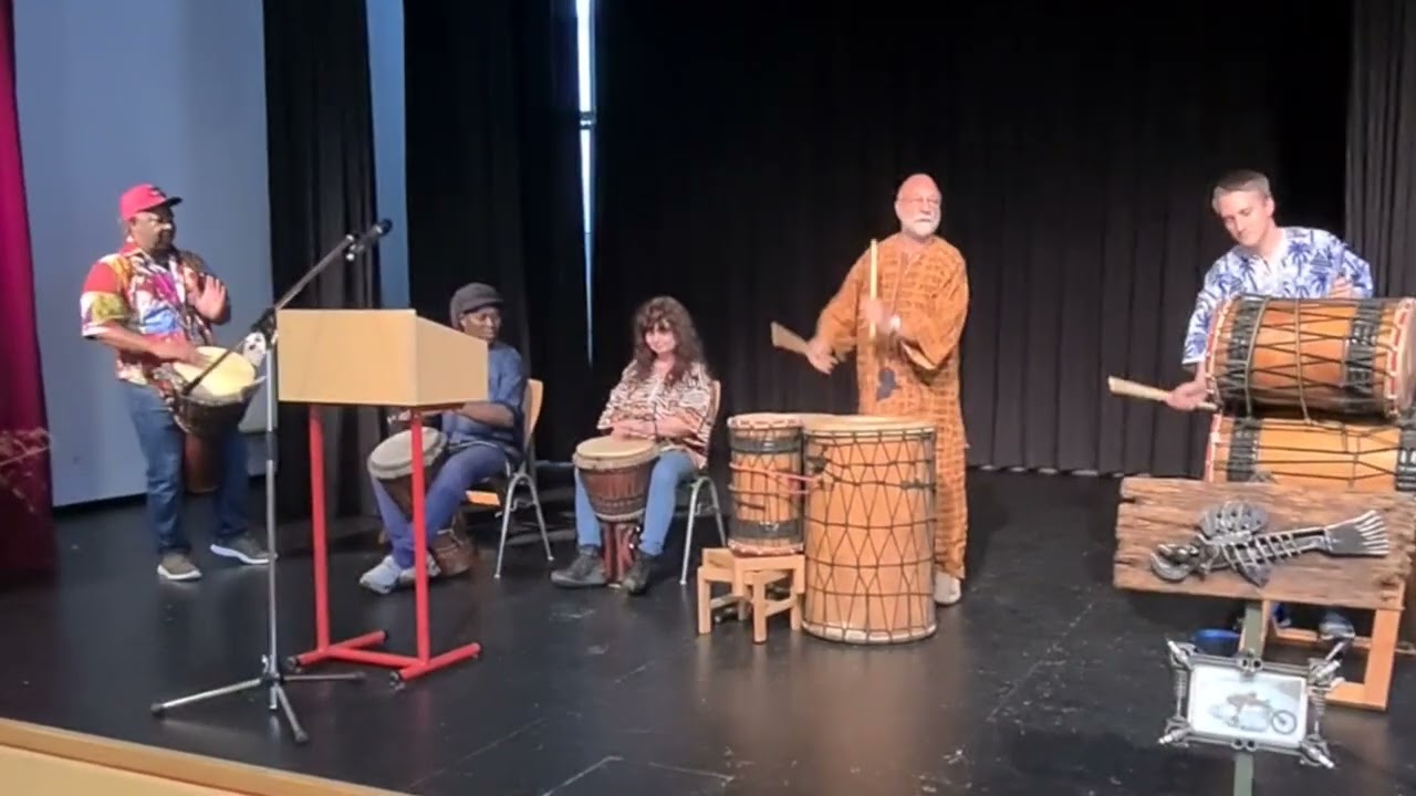 rhythm - „Afrikanische Trommelkunst live“  mit Aly Kalissa