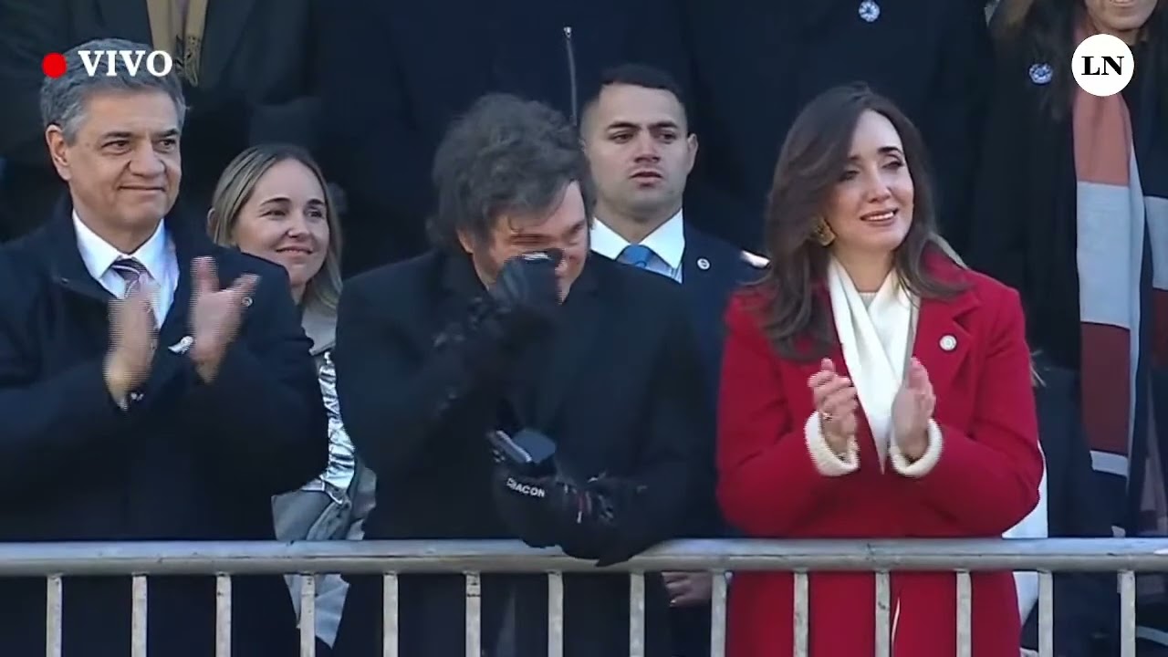 Los veteranos de Malvinas encabezaron el desfile militar del 9 de julio