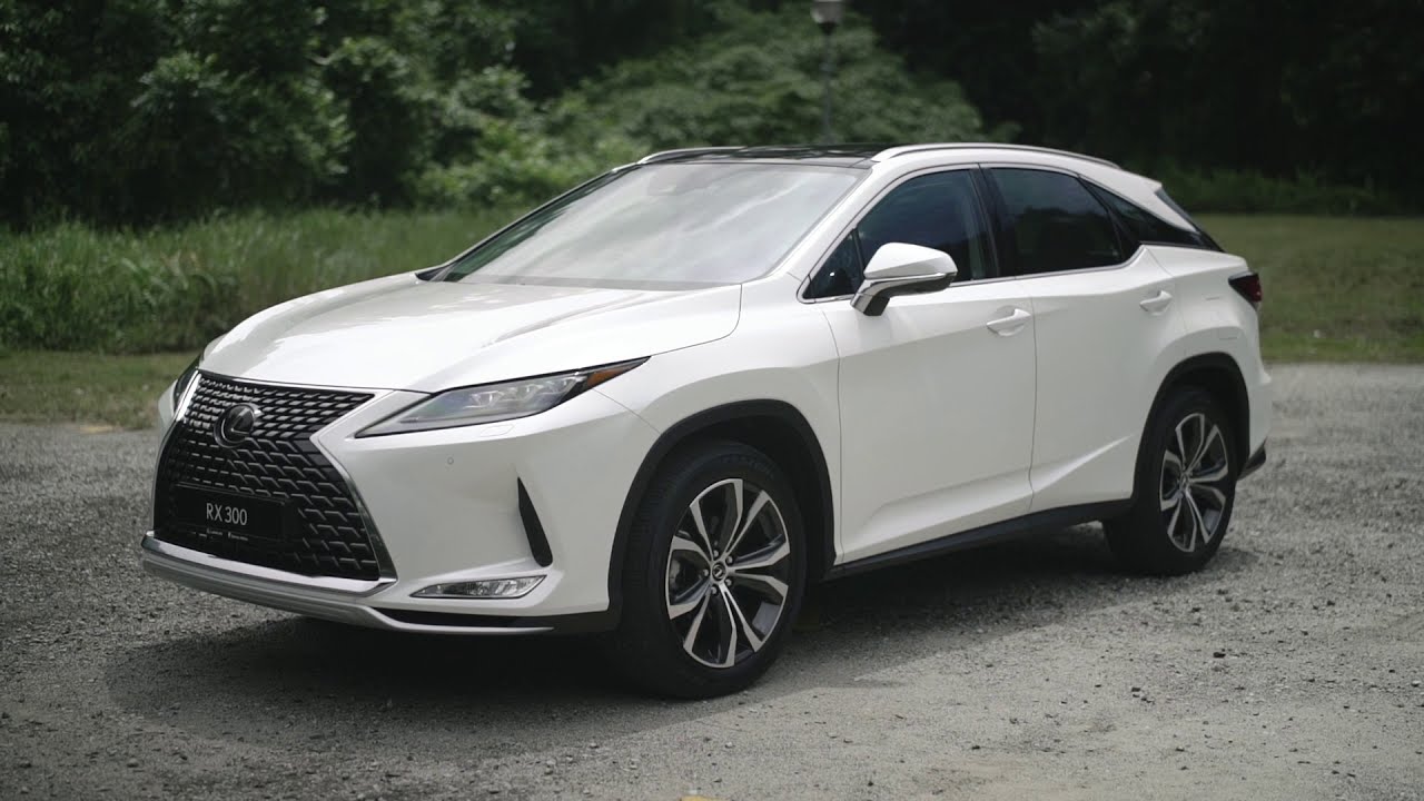Get close to the Lexus RX with Carbuyer Singapore