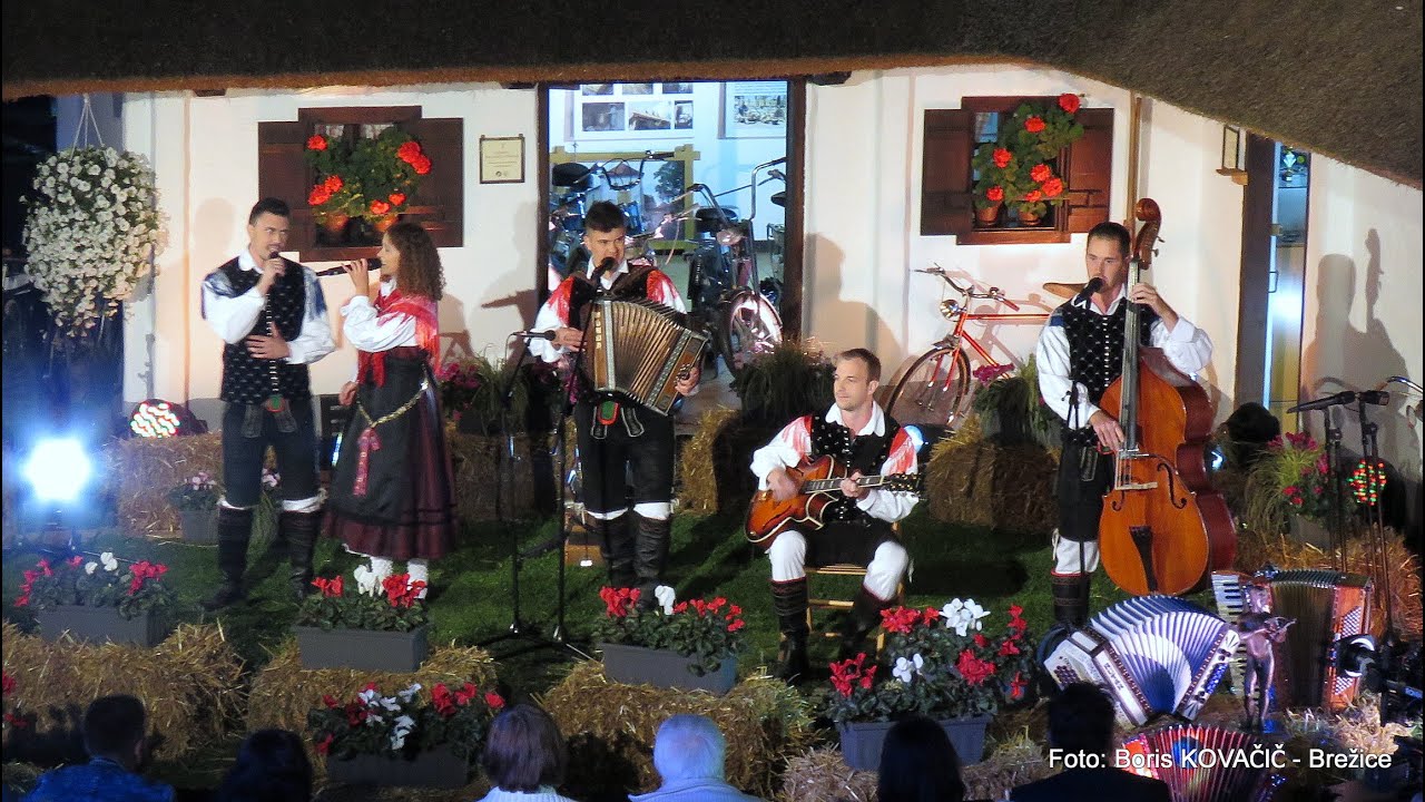 Ansambel Prebrisani muzikanti - Na vasovanju (Mihelič) (v živo)