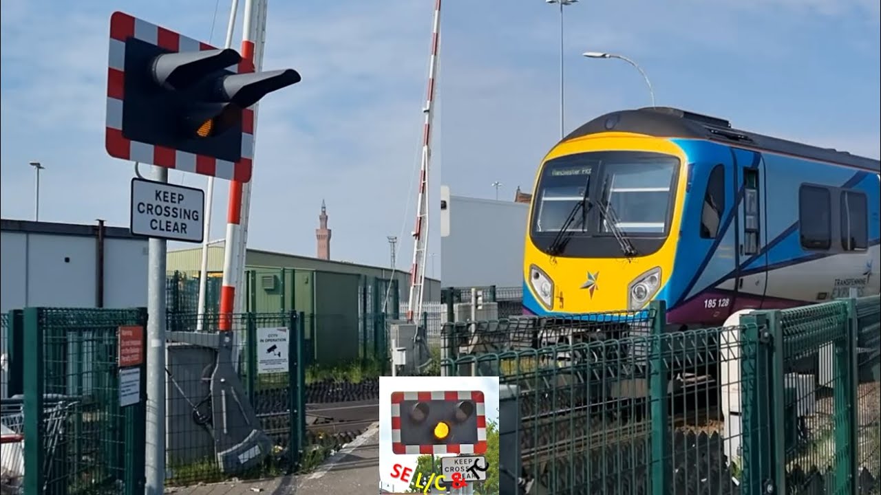 Grimsby (Fish Dock Road) Level Crossing, Lincolnshire
