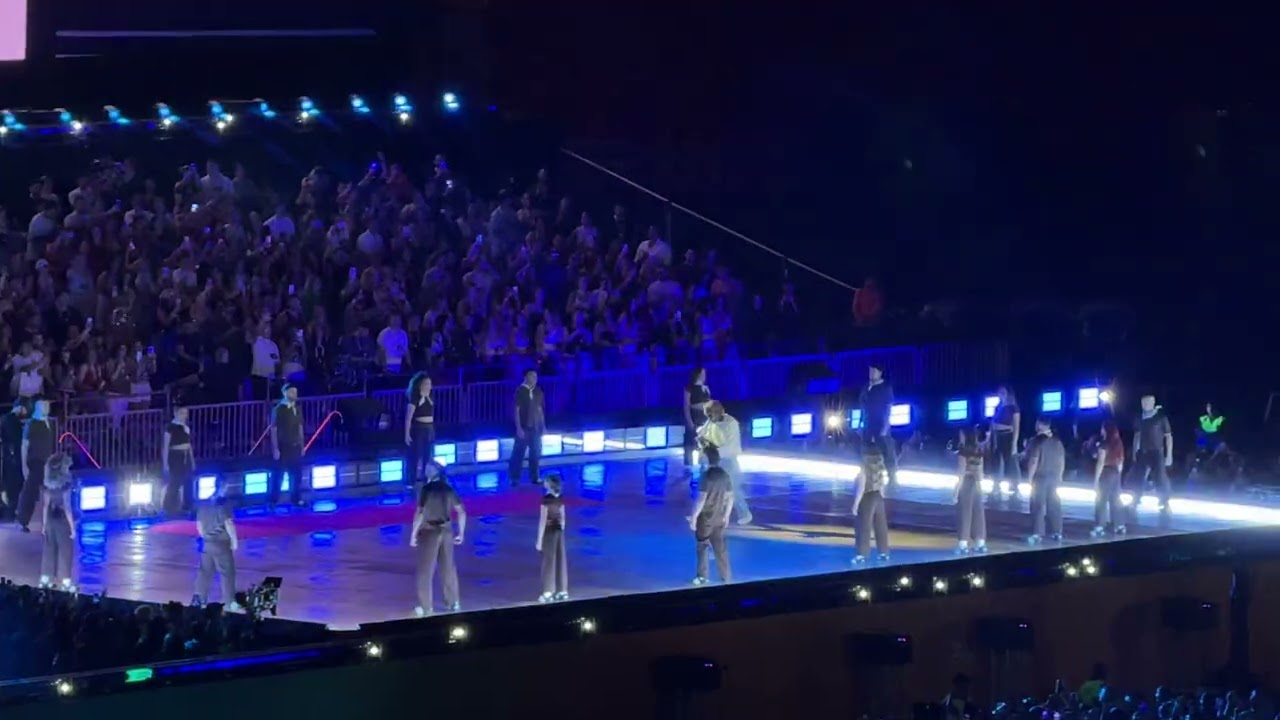 La cancion Bad bunny Chile Estadio Nacional Debi Tirar Mas Fotos World Tour 2026