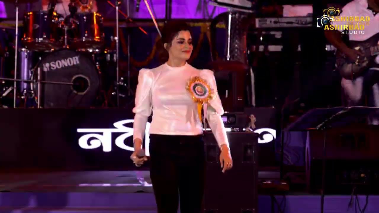 Actress Rupsha Mukherjee Live Performance | Aisi Deewangi Dekhi Nahi Kahi | Hindi Romantic songs