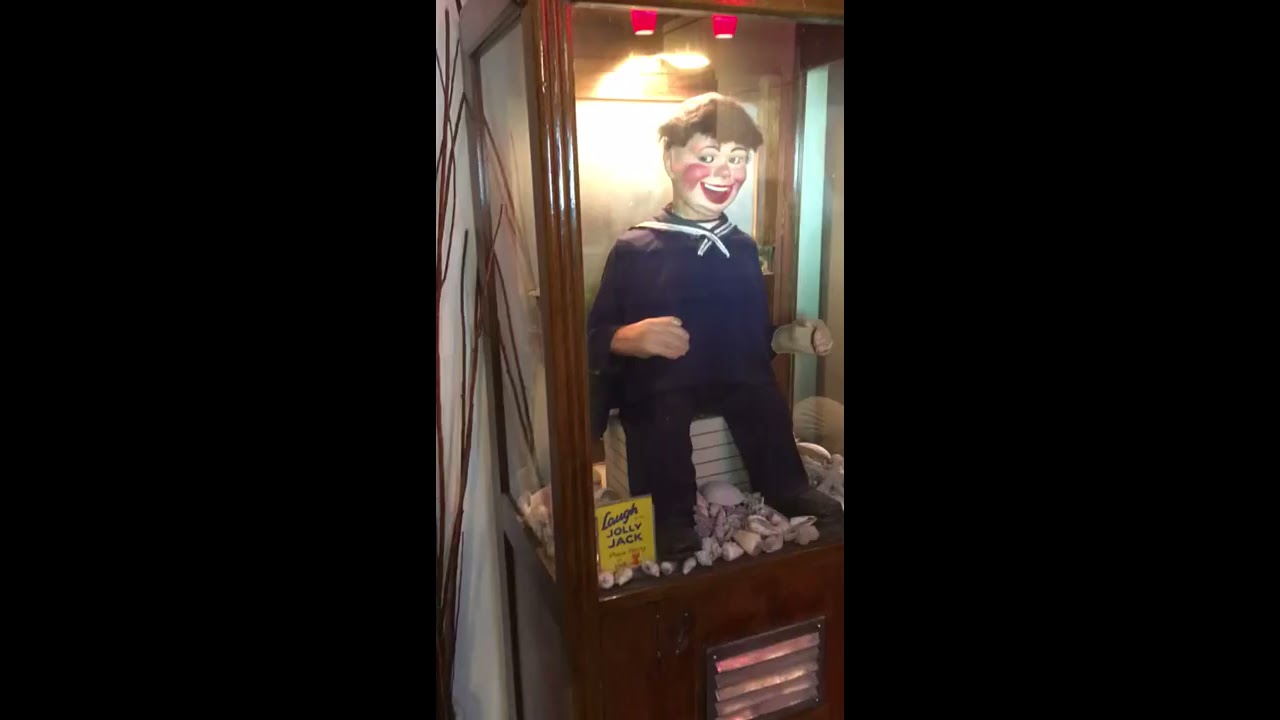 1950s Coin Operated Laughing Sailor Amusement Arcade Machine