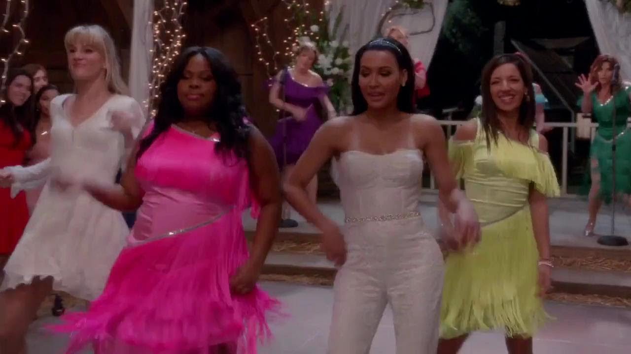 Glee - I'm So Excited (Full Performance)