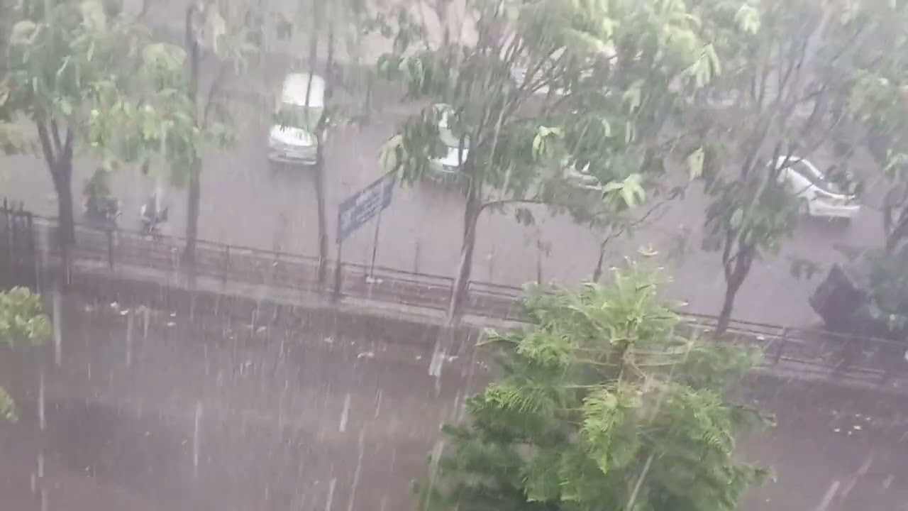 summer heavy rain Pune || पुणे शहर येथे वादीवाऱ्यासह पाऊस || #पुणे #पाऊस #rain