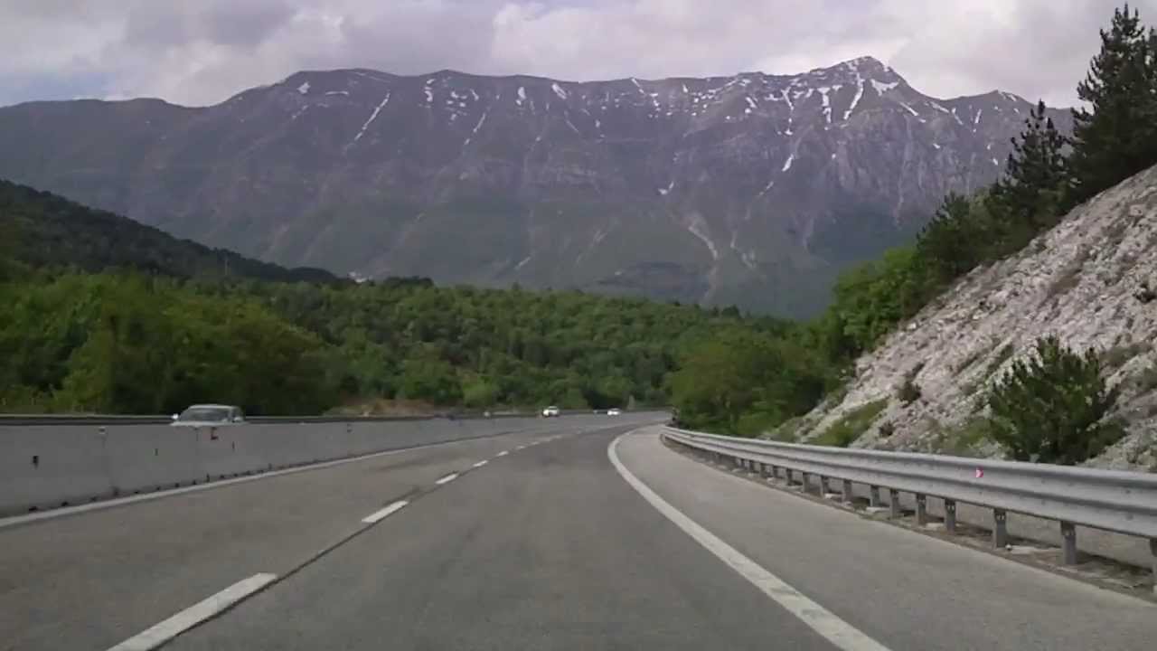 da L'Aquila EST ad Assergi tramite autostrada