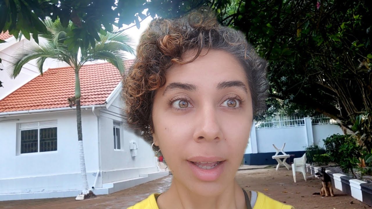 آمدن میمونها در خانه😮😳 تجربه ی زندگی در آفریقا🇺🇬🇮🇷