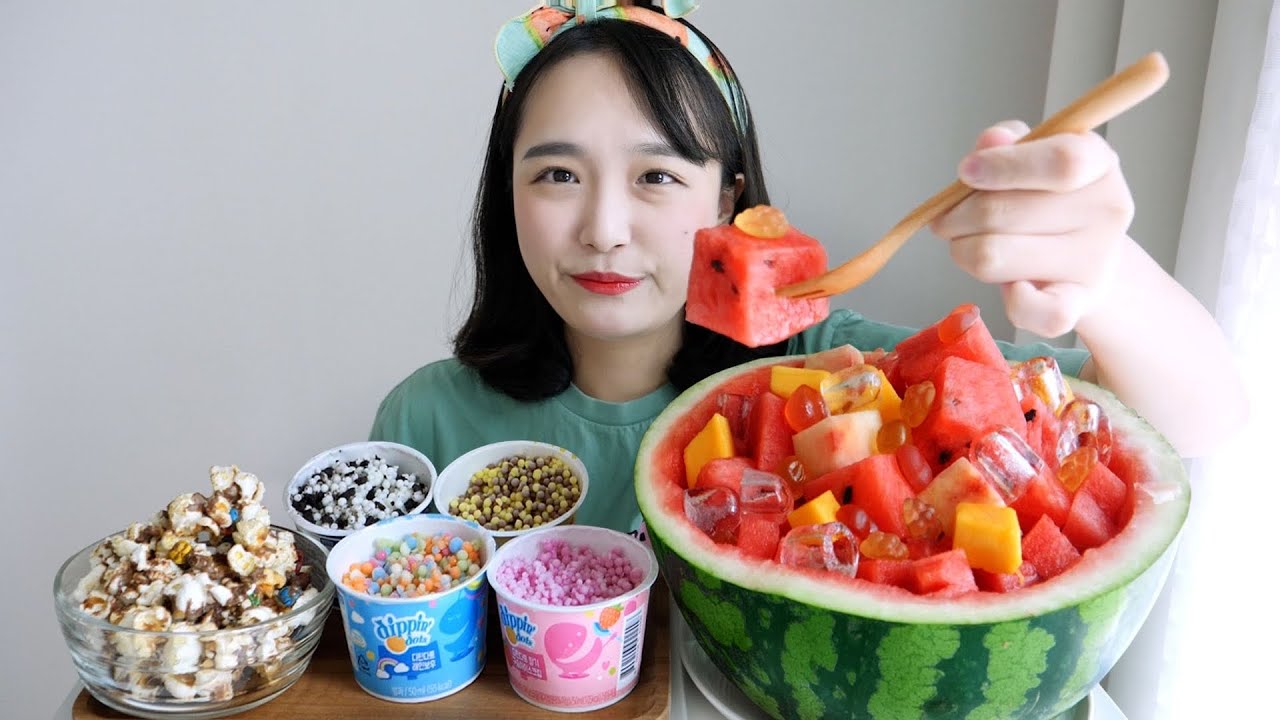 시원 달달하게🍉🌊망고 복숭아 수박화채 먹방 ft. 젤리💜구슬아이스크림, 엠앤엠스 팝콘 REALSOUND MUKBANG | Watermelon punch,Ice cream :D