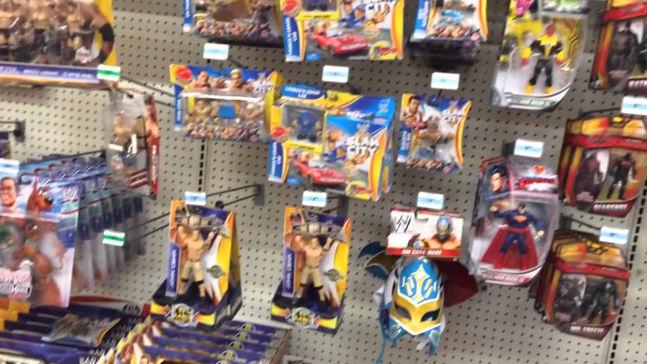 WWE ACTION INSIDER: ToysRus, Kmart, Target Wrestling, отдел фигурок, магазин игрушек