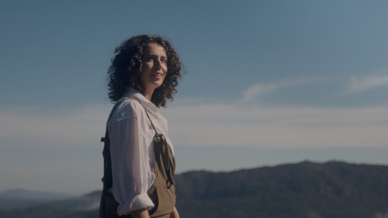 AMARINA - Coisas de Você (Clipe Oficial)