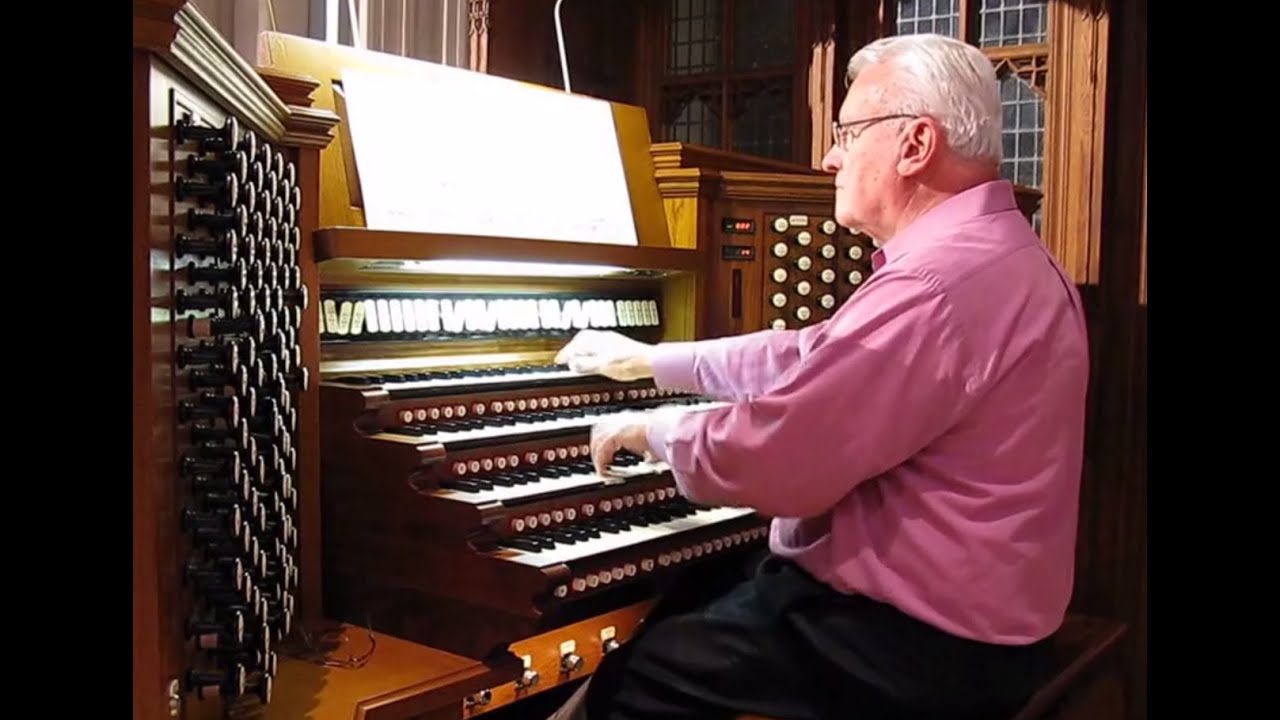 Amazing Aeolian-Skinner Organ Performance