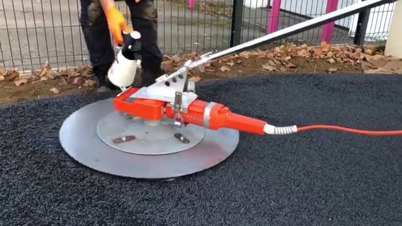 Revêtement de sol souple et drainant epdm - reportage chantier