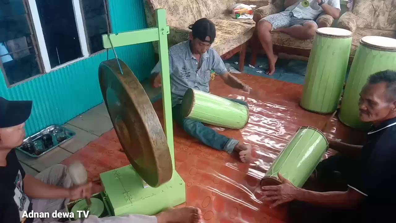 Aksii ganrang pamancak // gendang adat bugis makassar