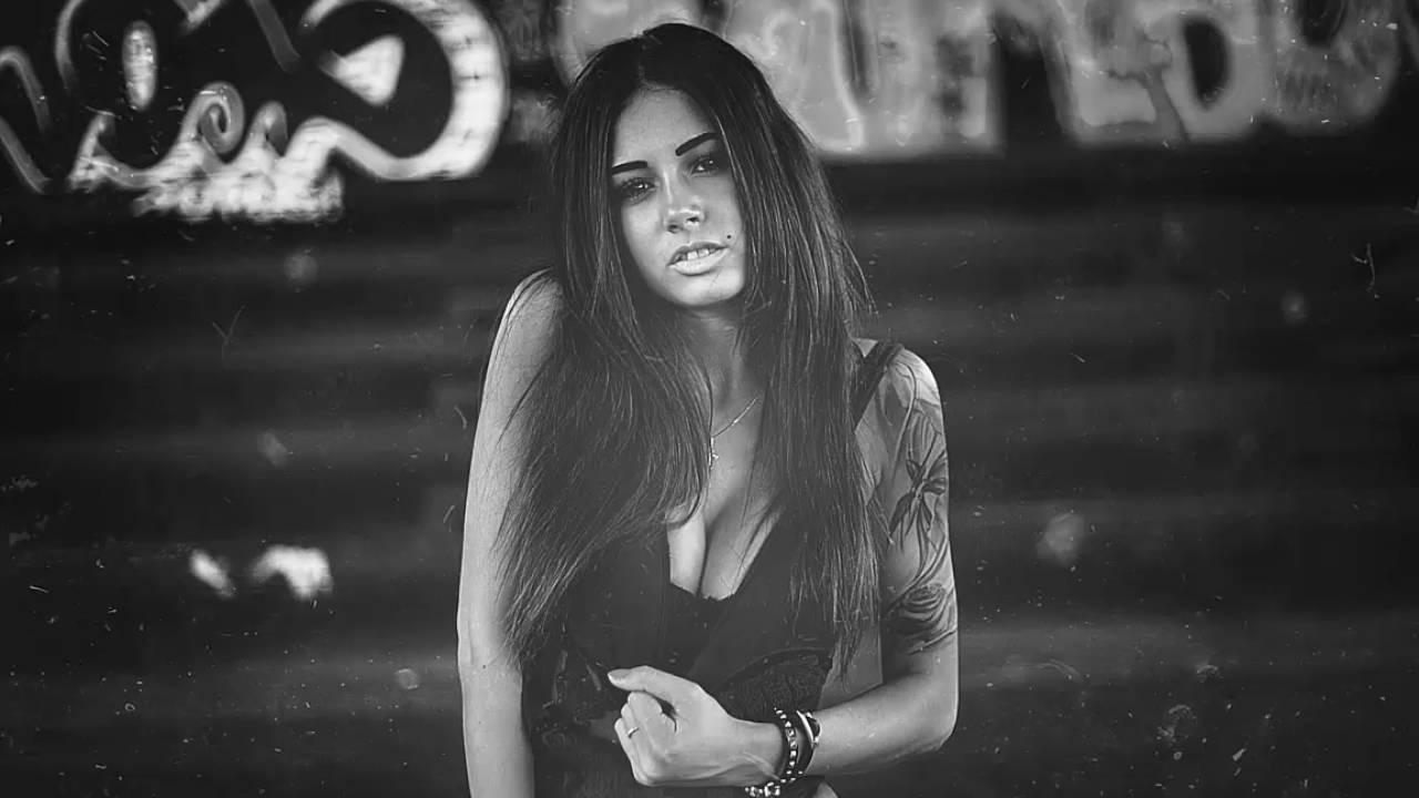 Playa – Lady Knuck anthem