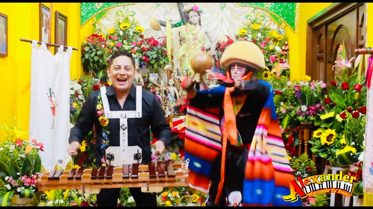 EL BAILE DEL PARACHICO - ALEXANDER (VIDEO OFICIAL)