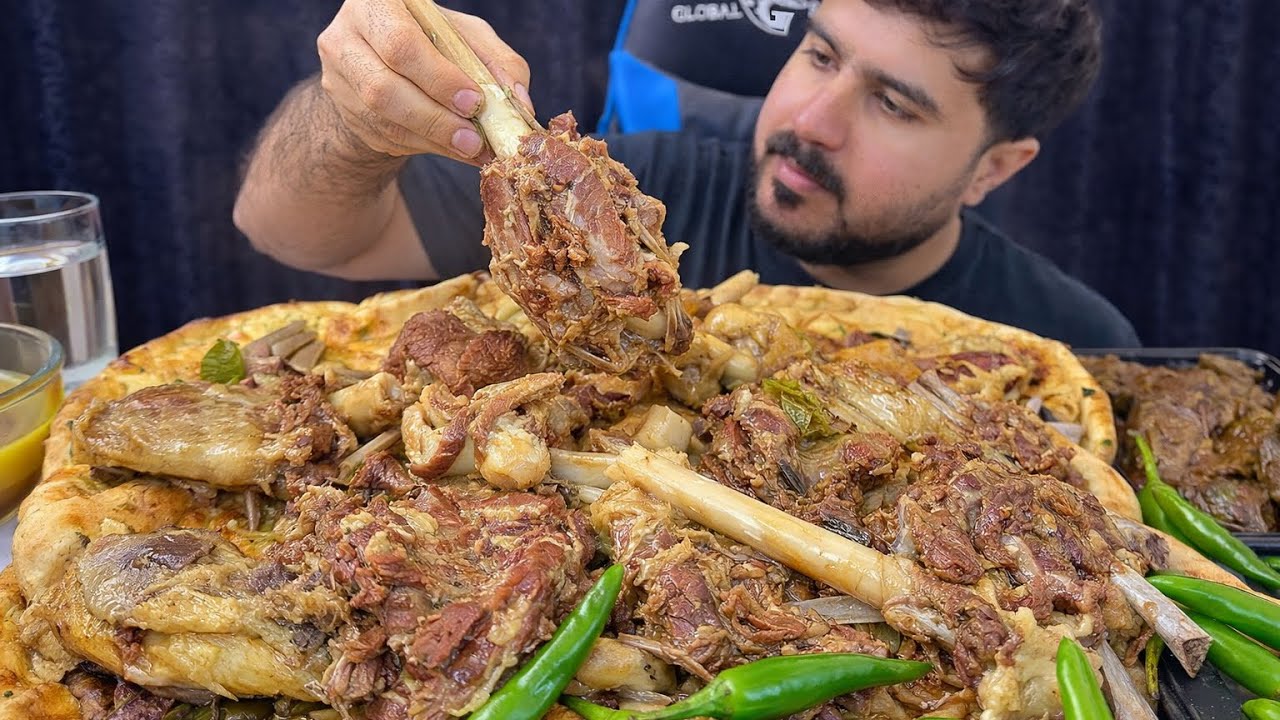 ASMR; Eating Namkeen Mutton with tandoori naan+Spicy Mutton Liver Curry+Green Chillies || Mukbang