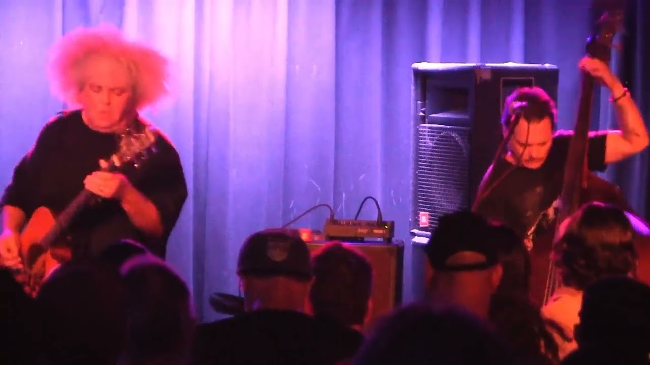 King Buzzo and Trevor Dunn aka 