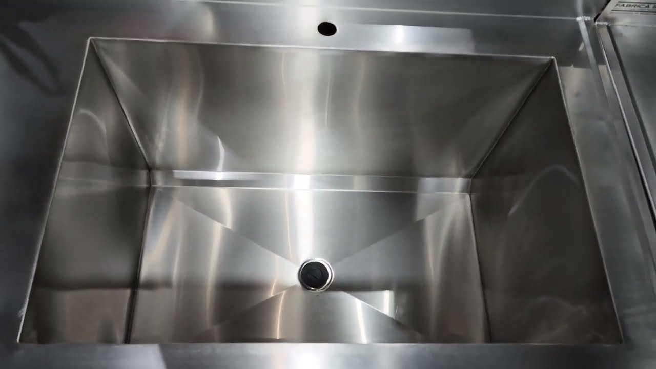 Cocinas MGA f&aacute;brica de muebles industriales de acero inoxidable @CocinasIndustriales