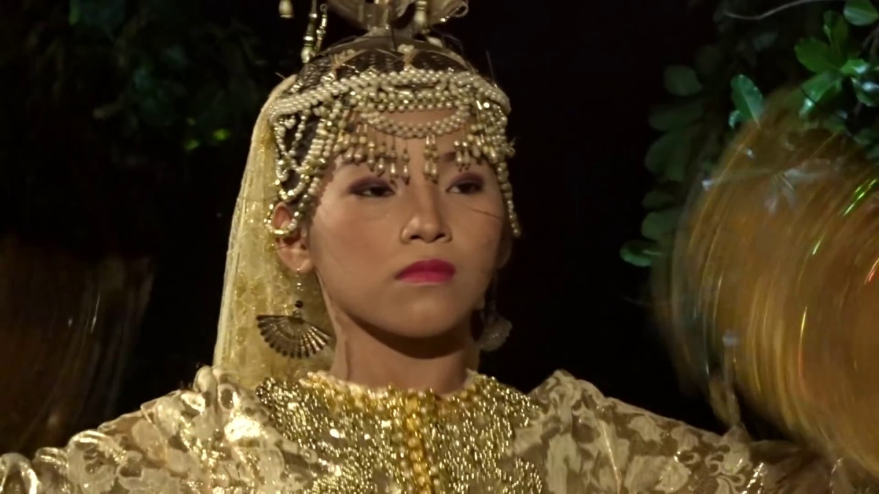 SINGKIL - A royal dance of a muslim princess