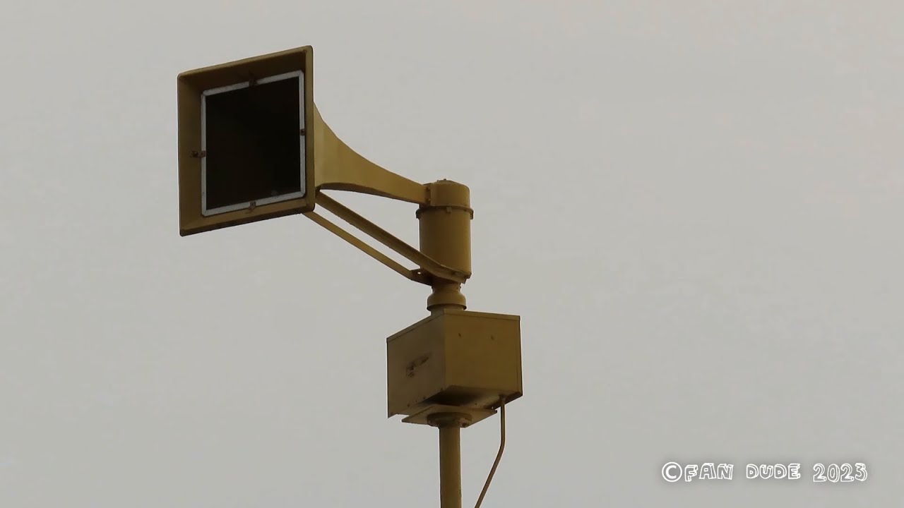 Deerfield Twp, MI Federal Signal Thunderbolt 1000T ~Siren Test~ | Full Alert | 8-5-23