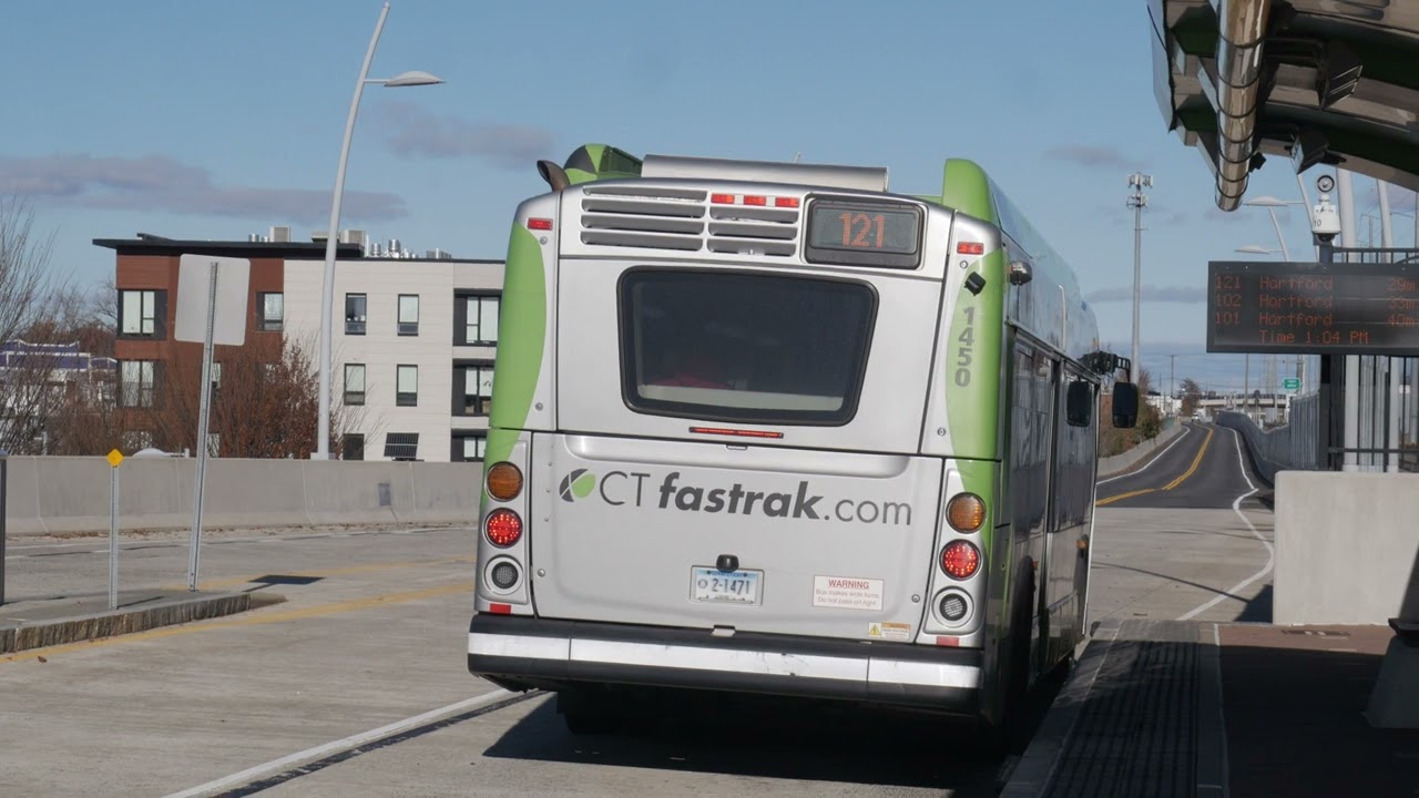 CTFastrak: PM Rush Hour Bus Action @ Elmwood Station