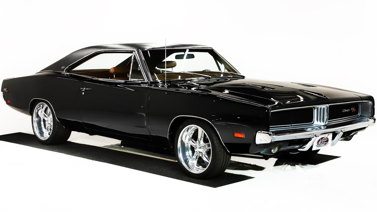 1969 Dodge Charger R/T SE for sale at Volo Auto Museum (V21899)