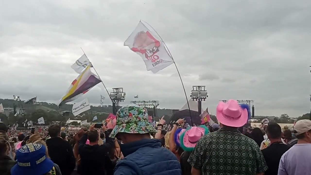 ASMR | Volunteering at Glastonbury Festival 2024