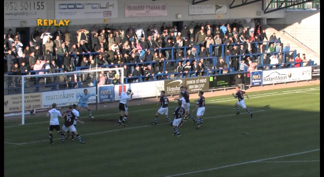 AFC Telford United v Gateshead.mp4