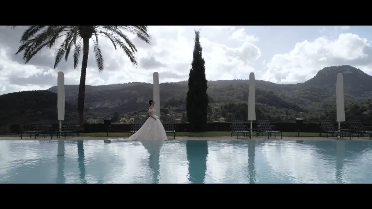 Nora Naviano, collection Voyage