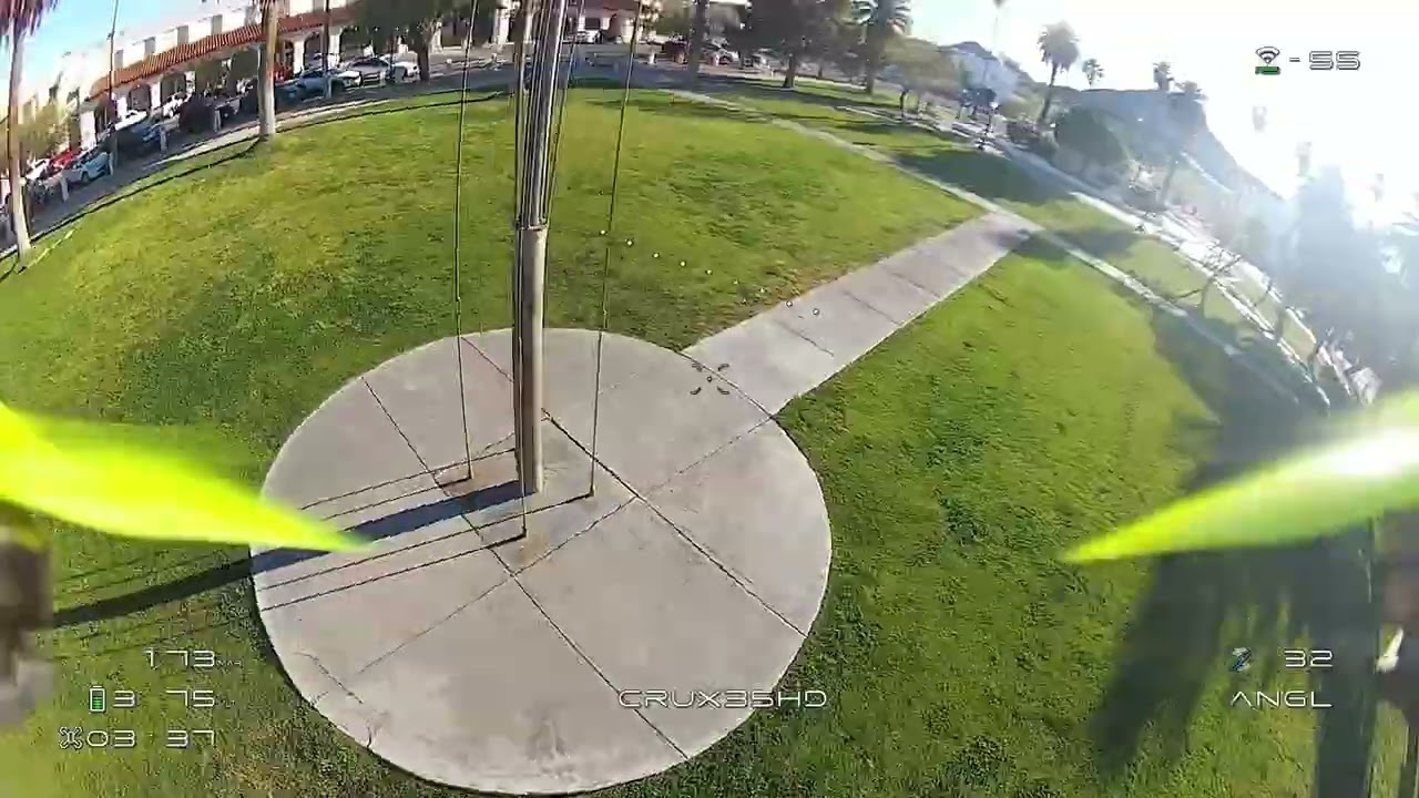 Flying the Ajo Plaza with the HappyModel Crux35 Walksnail Avatar Mini