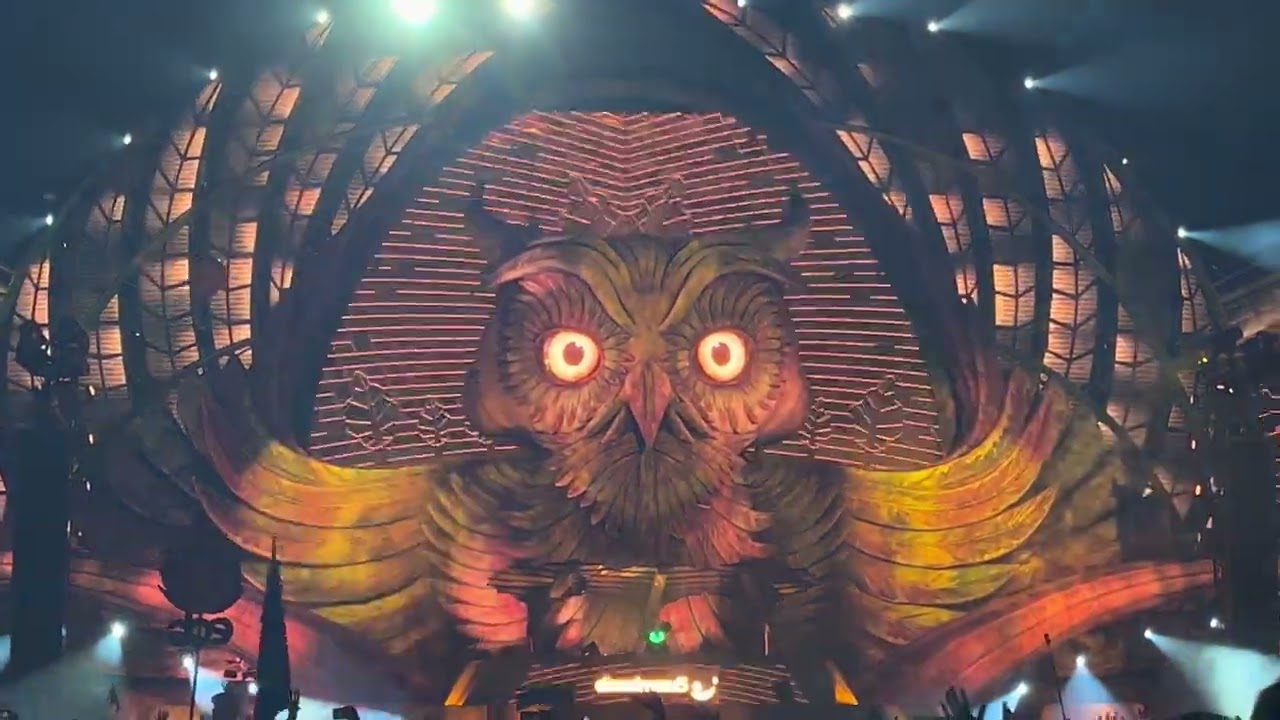 Deadmau5 @ EDC México 2022 - Final de set (4k)