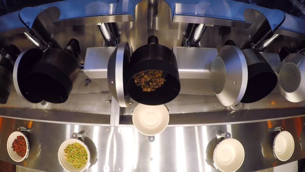 Fully automated robotic kitchen can prepare meals in 3 minutes