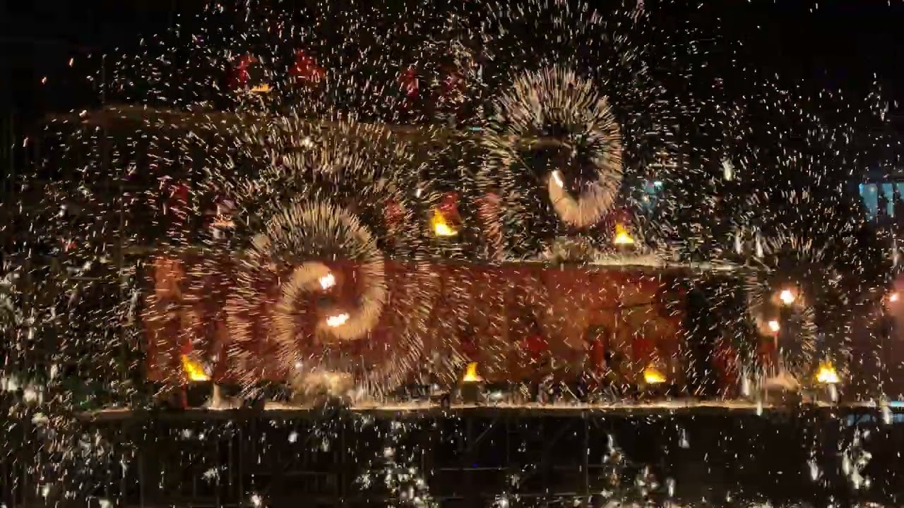 打鐵花