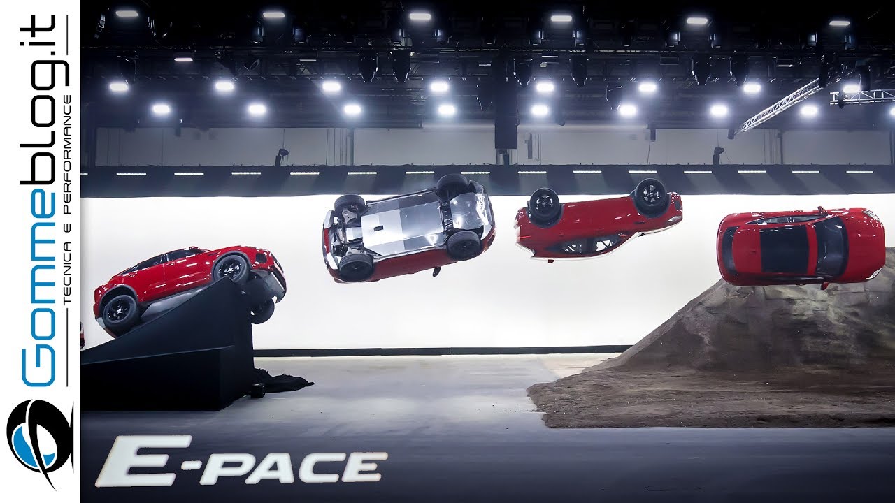Jaguar E-Pace GUINNESS WORLD RECORDS Jump Extreme Loop
