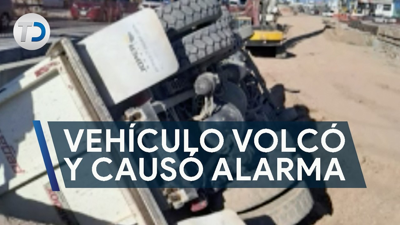 Vehículo materialista volcó y causó gran alarma