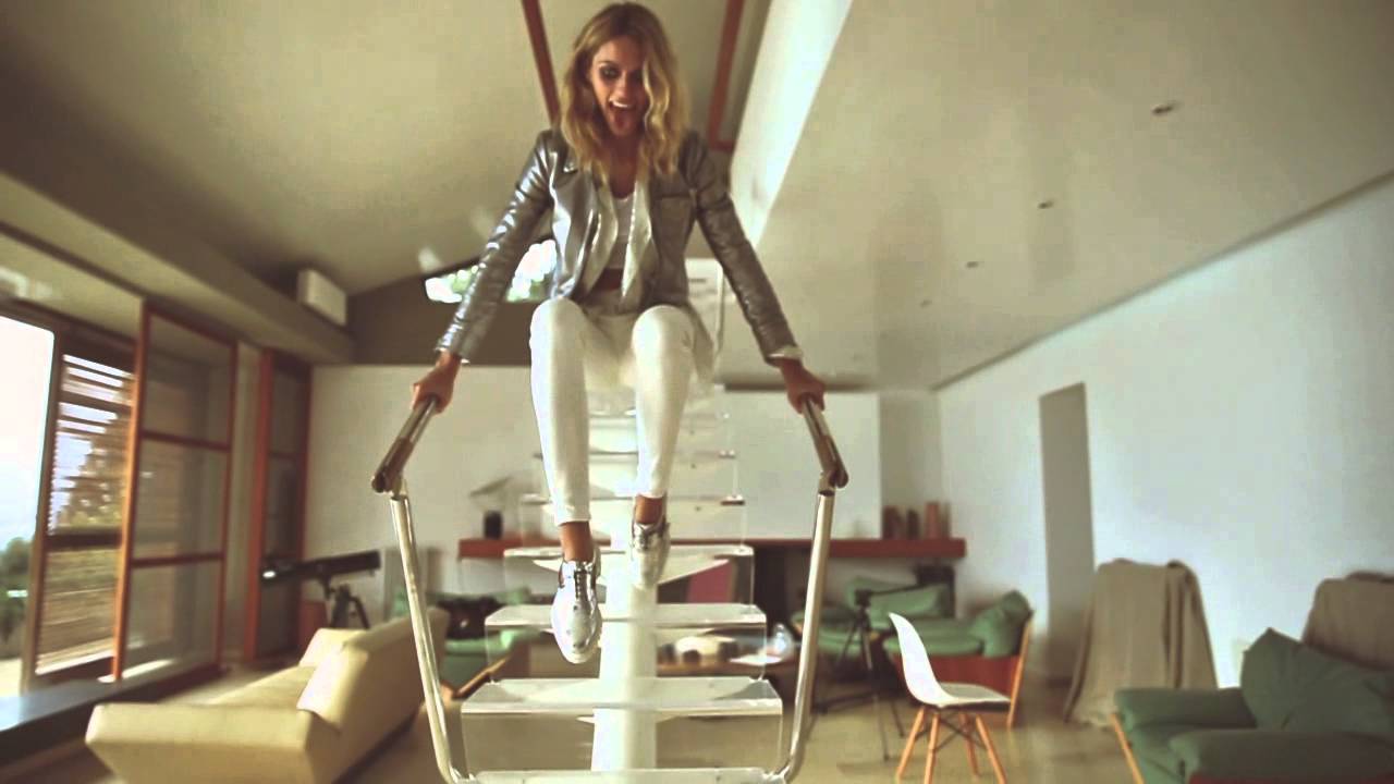 ALBERTO GUARDIANI MAKING OF ADV SS15