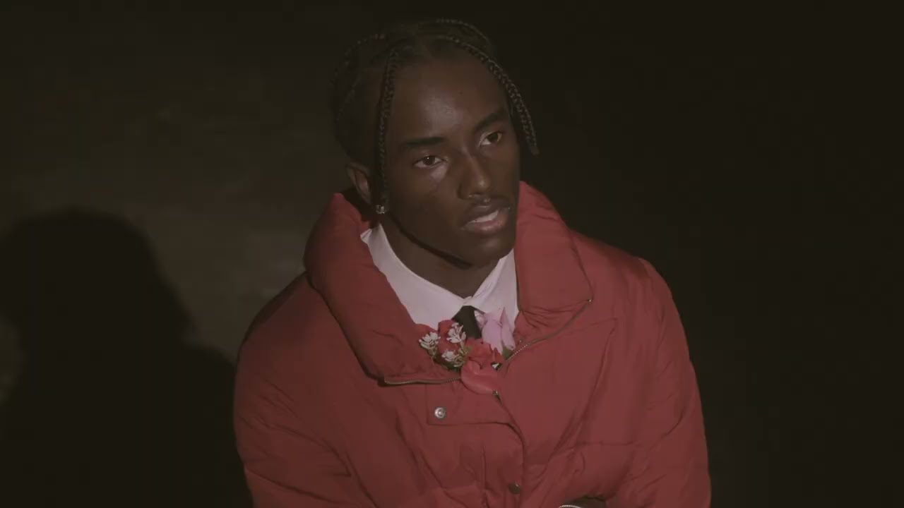 Yugoszn - Heartbreak Hotel (Visualizer)