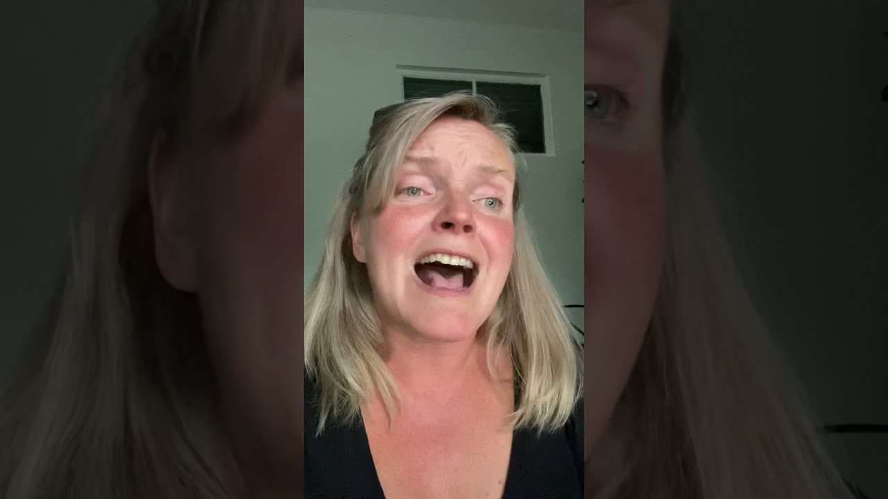 Nina Tapio -Pieni Merenneito -Part of Your World Finnish