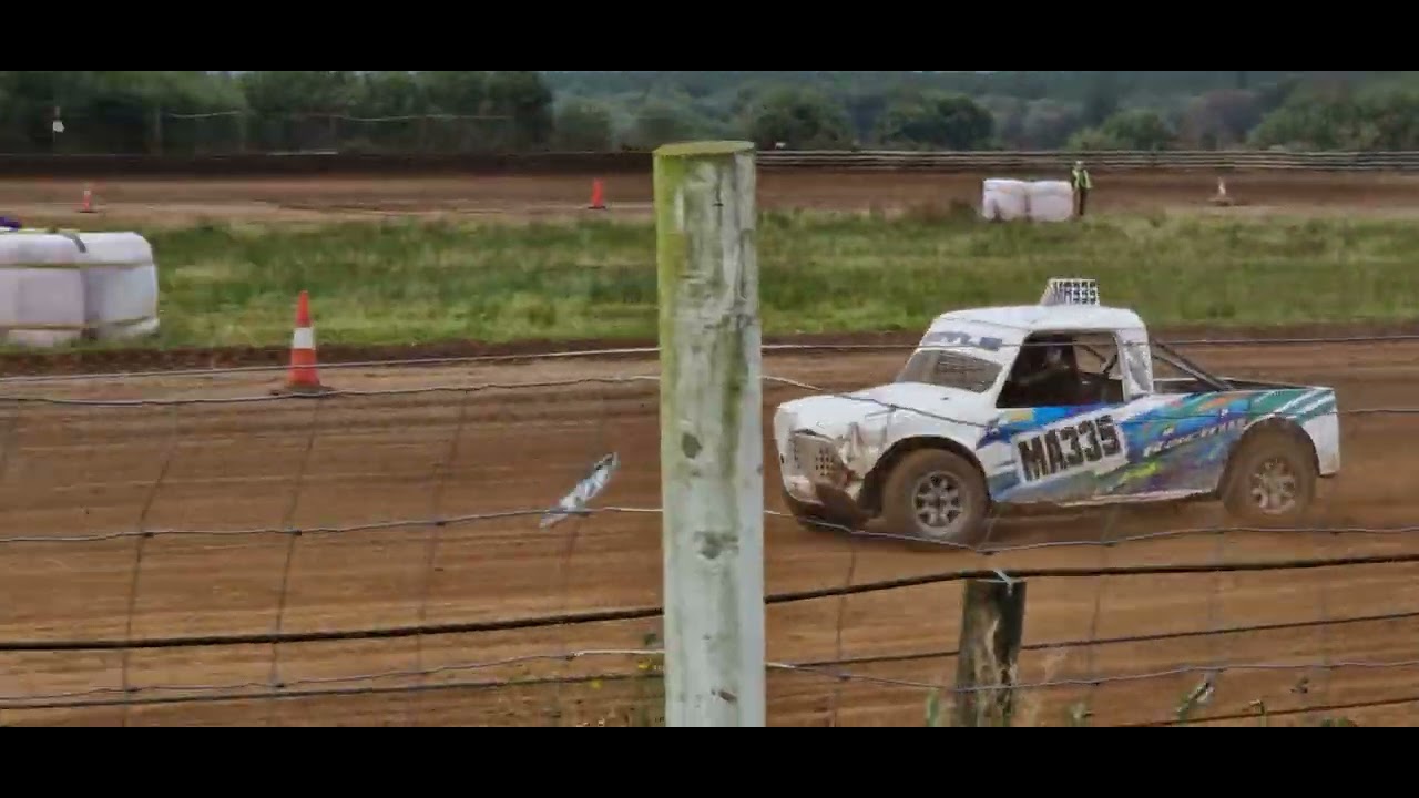 Class Four red flag 22-09-2024 Mallow Autograss 