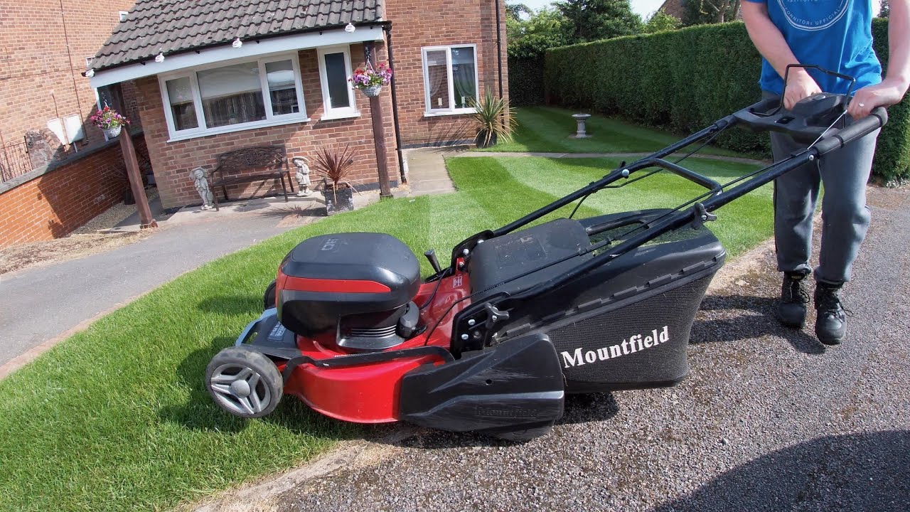 Super lawn stripes with the cordless 80v lawn mower mountfield (atco, stiga)