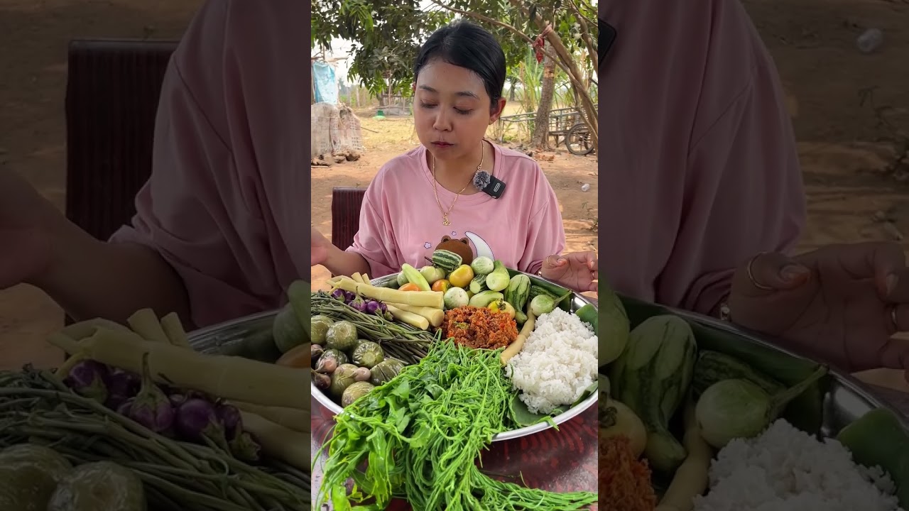 Eating vegetable with khmer prohok  #freshbites #eatingshow #food #satisfyingbites #eatingvideos