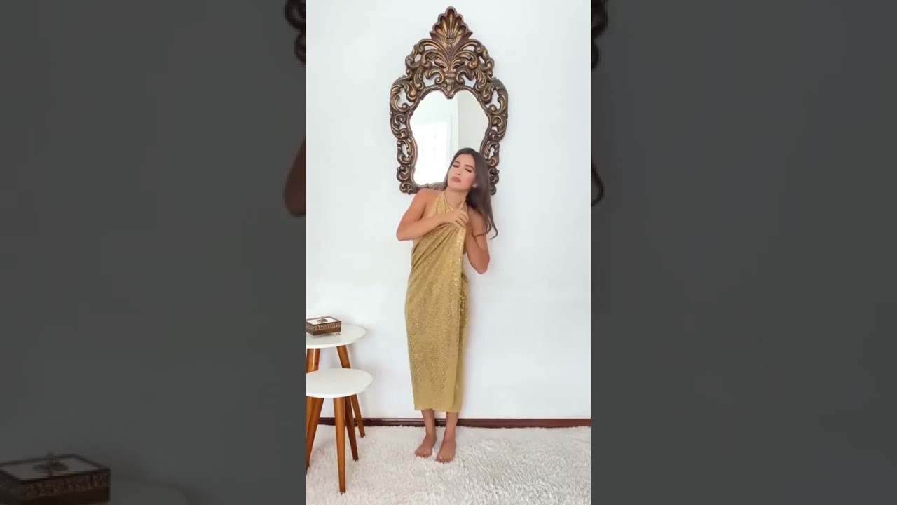 Scarf hack 👗 Transform your scarf into dress ✨ 