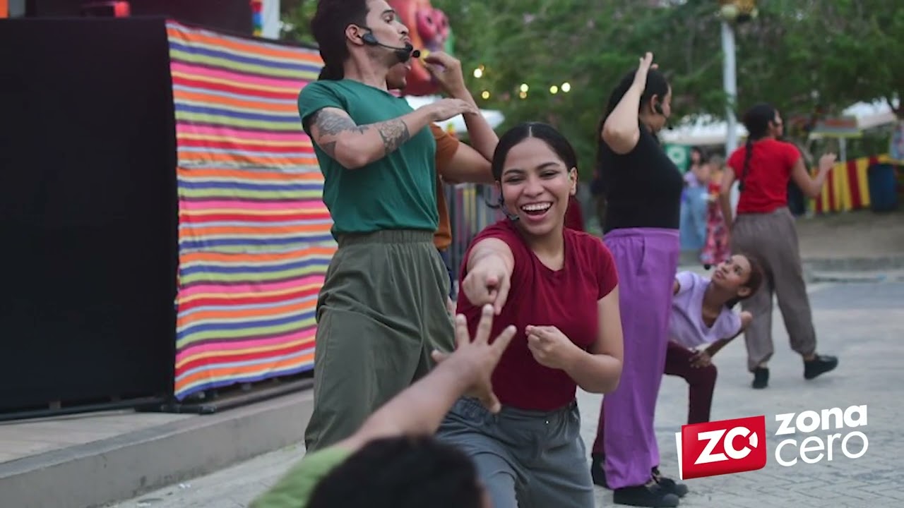 Carnavalada celebra 25 años de teatro y tradición en el Carnaval de Barranquilla