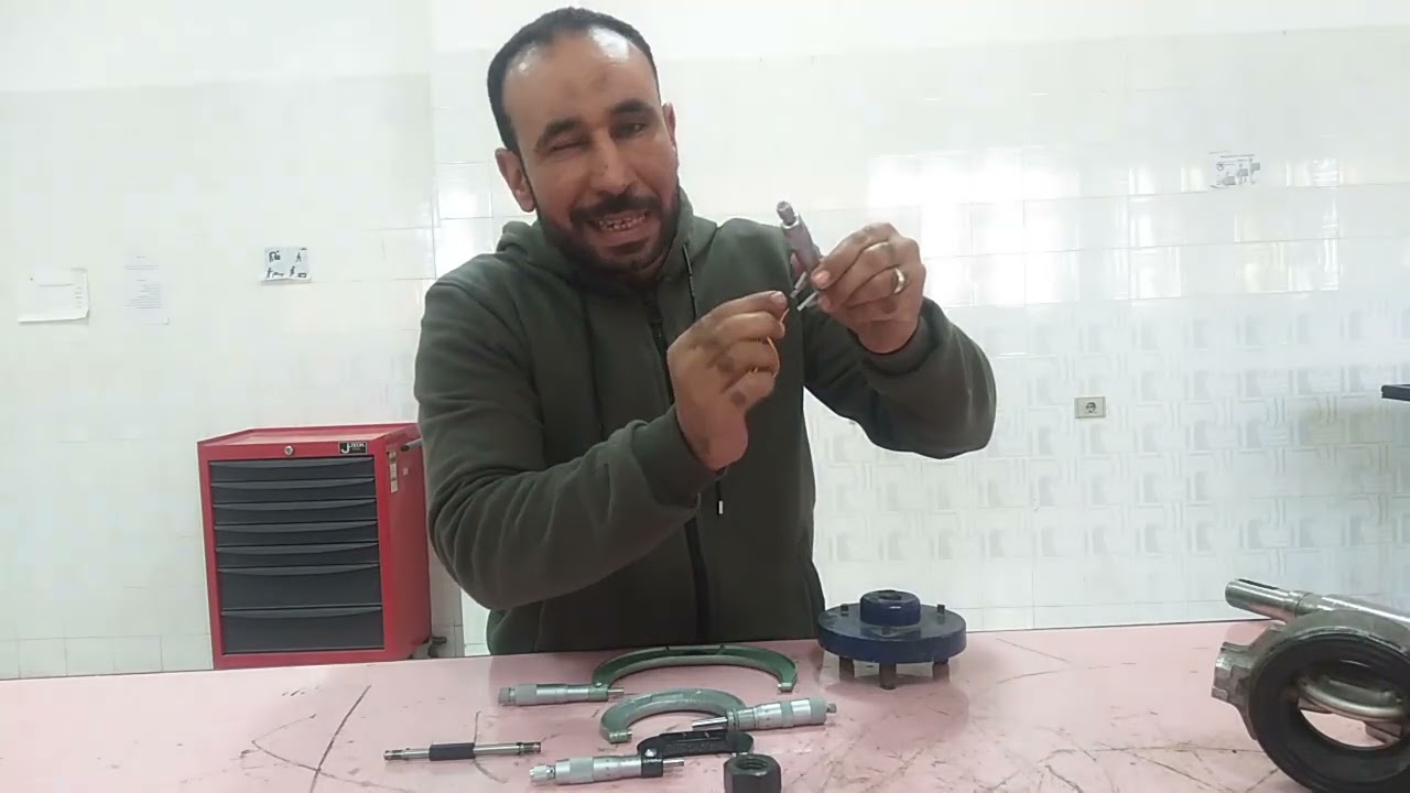 تدريب عملي علي القياس بالميكروميتر