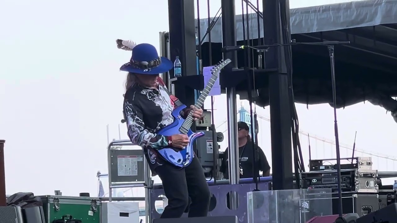Mark Farner’s American Band Live Paranoid 8/3/24 Promenade Park Toledo JeepFest2024