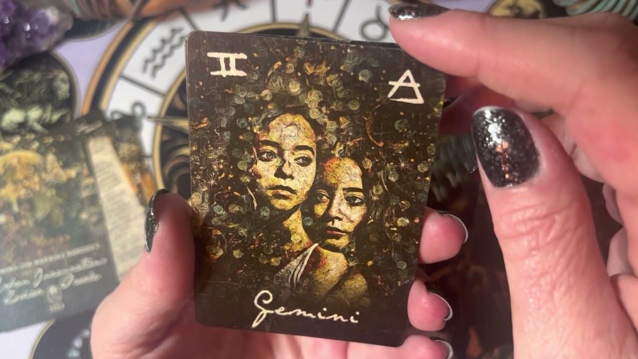 Urban Incantations Lenormand Unboxing and Flip Through